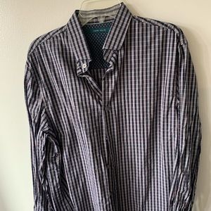 Perry Ellis button down dress shirt